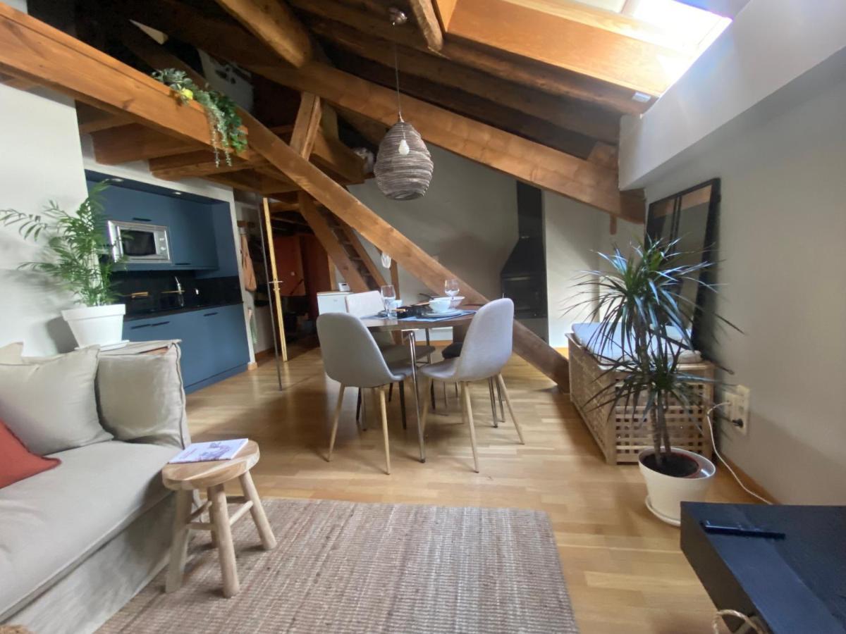 Loft De La Place Bourg-Madame Exterior foto